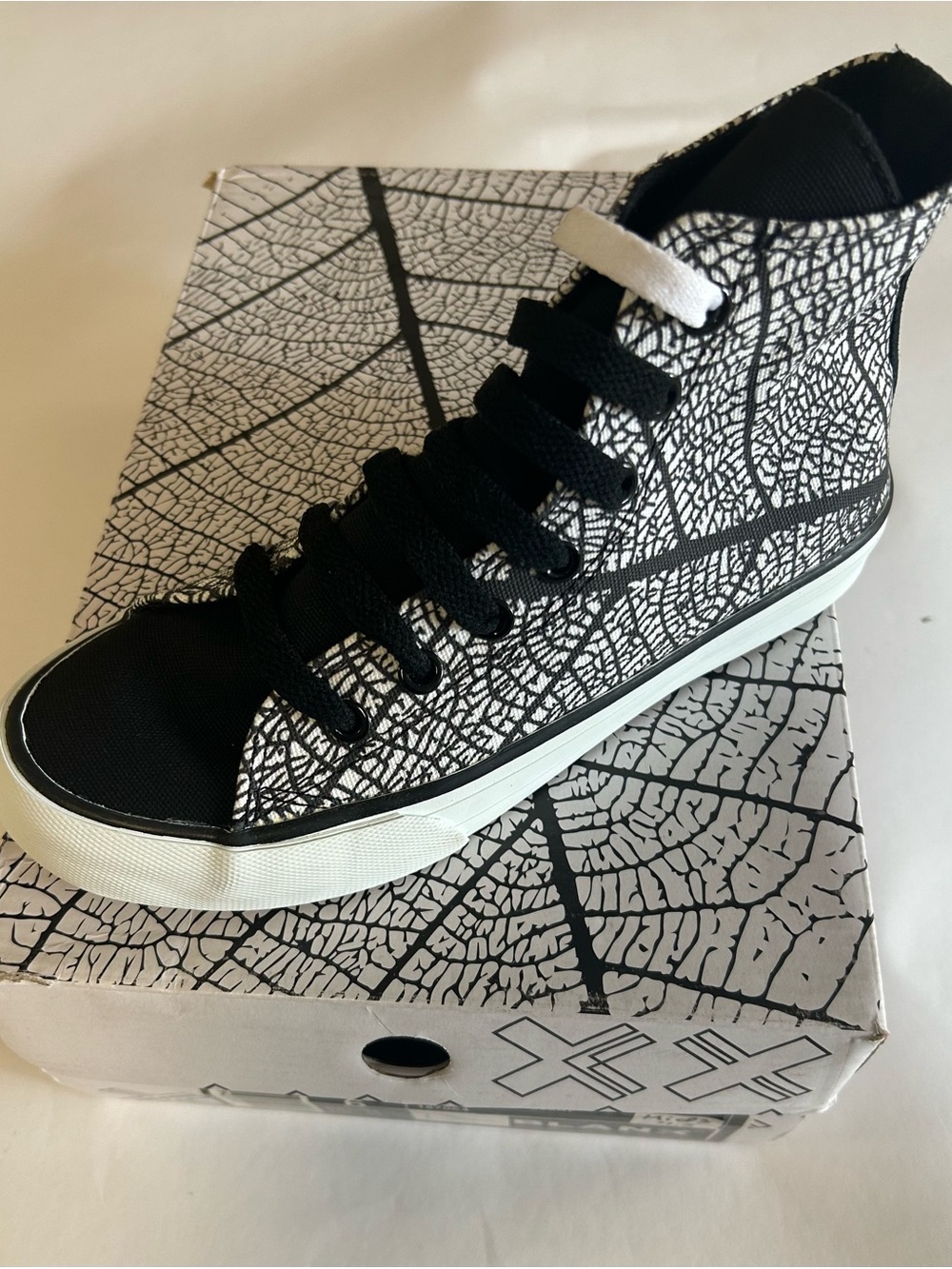 Black & White High-Top Patterned Women's Sneakers
